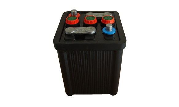 Batterie voiture de collection 6V / 70Ah