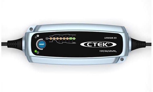 Chargeur CTEK lithium XS 12V 5A LiFePO4